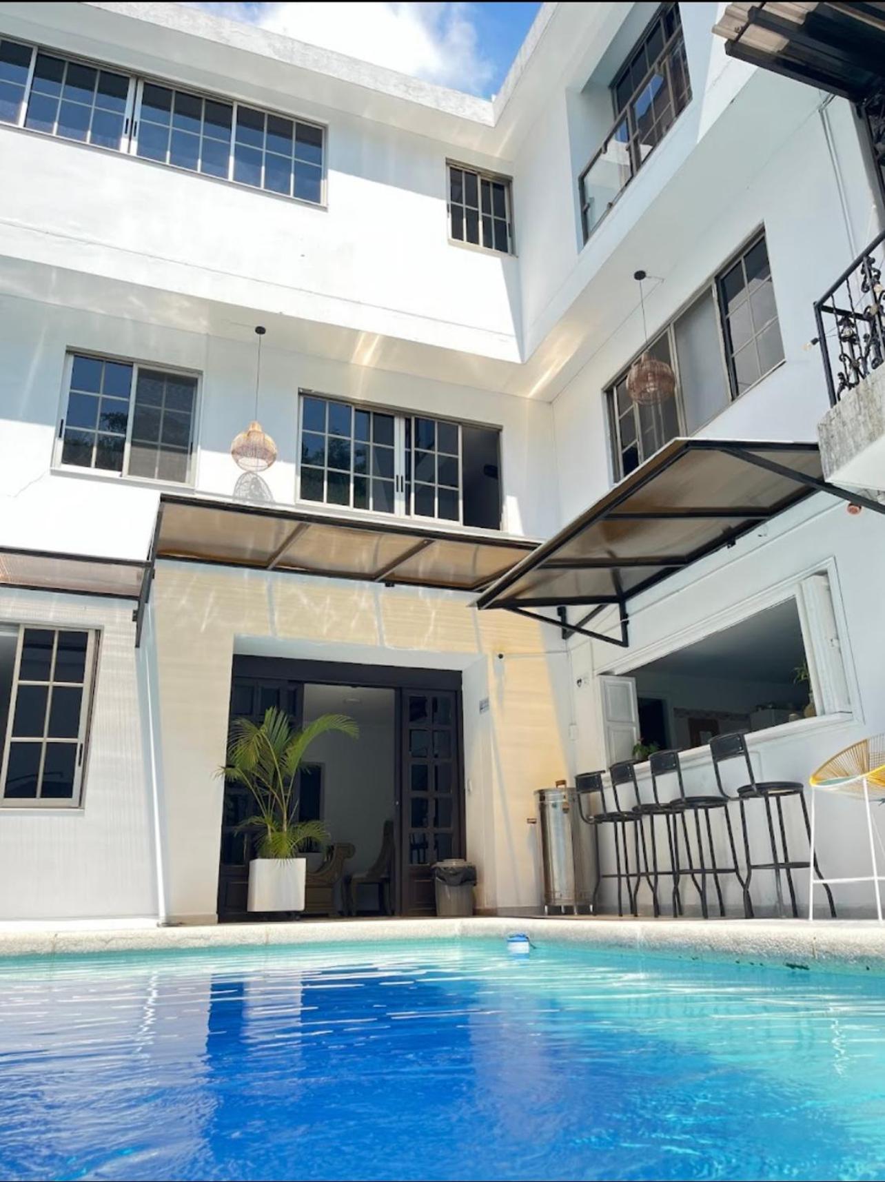 The View Hostel & Lounge Cali Exterior photo